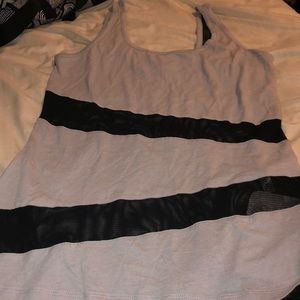 NWT Fabletics Daim Tank